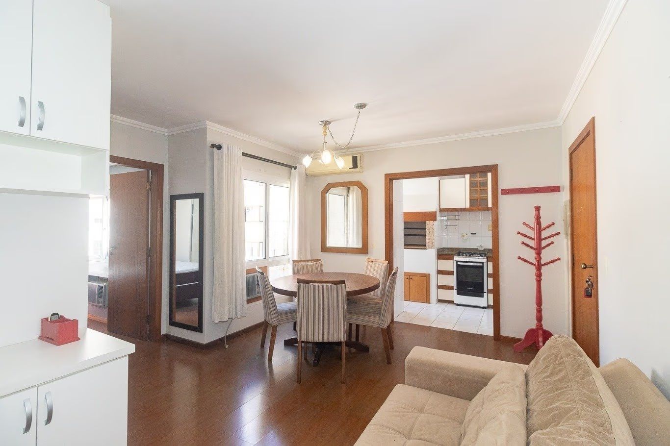 Apartamento com 1 quarto e 47m² à venda em Bela Vista, Porto Alegre.