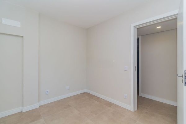 Apartamento à venda com 3 quartos, 113m² - Foto 15