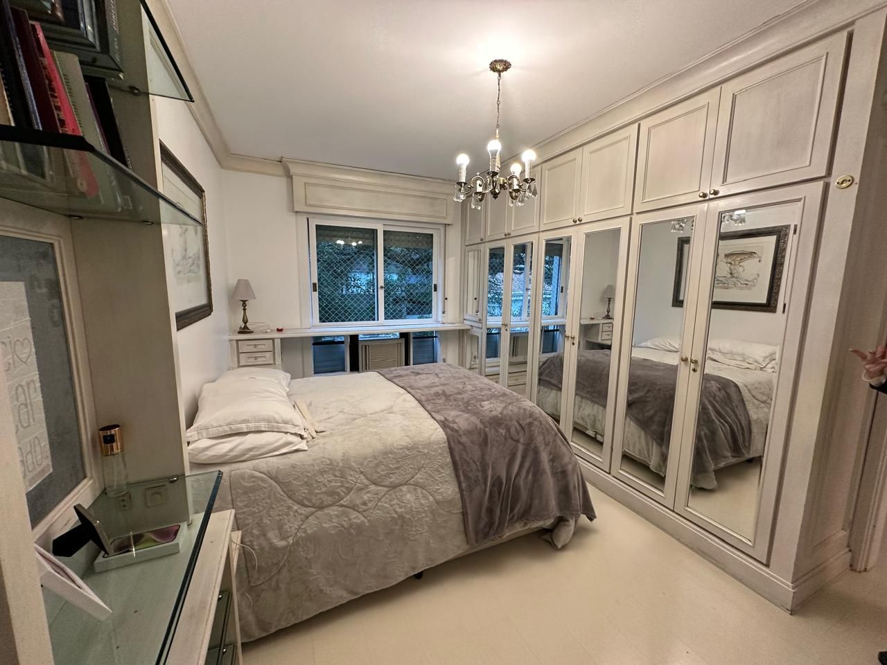 Vende-se apartamento com 3 quartos (1 suíte), 128 m², 1 vaga – Rio Branco