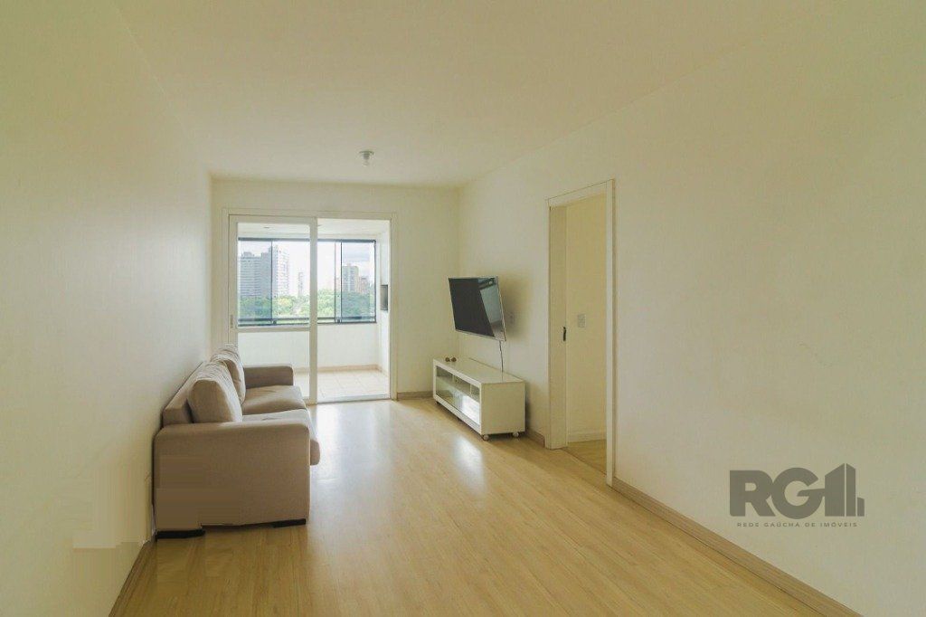 Apartamento à venda com 3 quartos, 111m² - Foto 1