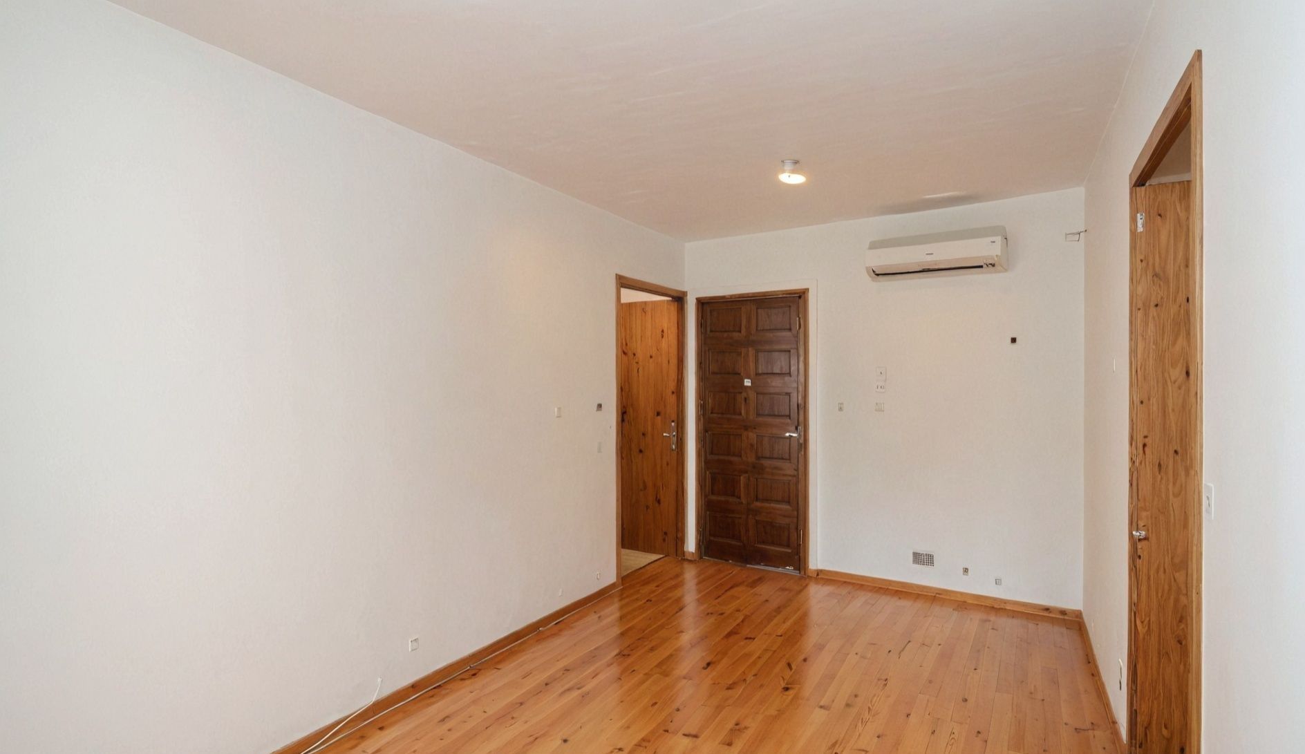 Apartamento à venda com 67m², 2 quartos, 1 suíte no bairro Petrópolis em Porto Alegre