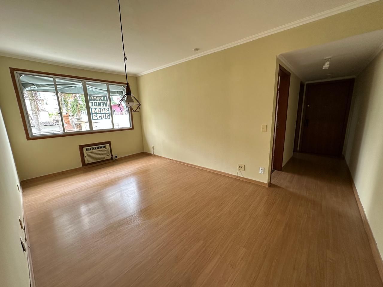 Apartamento à venda com 72m², 2 quartos, 1 vaga no bairro Mont Serrat em Porto Alegre