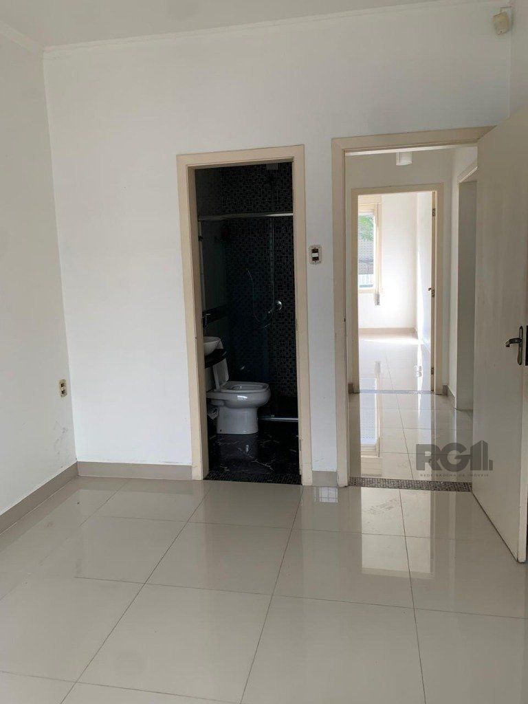 Apartamento à venda com 3 quartos, 194m² - Foto 3