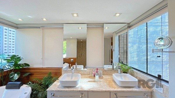 Apartamento à venda com 4 quartos, 335m² - Foto 24