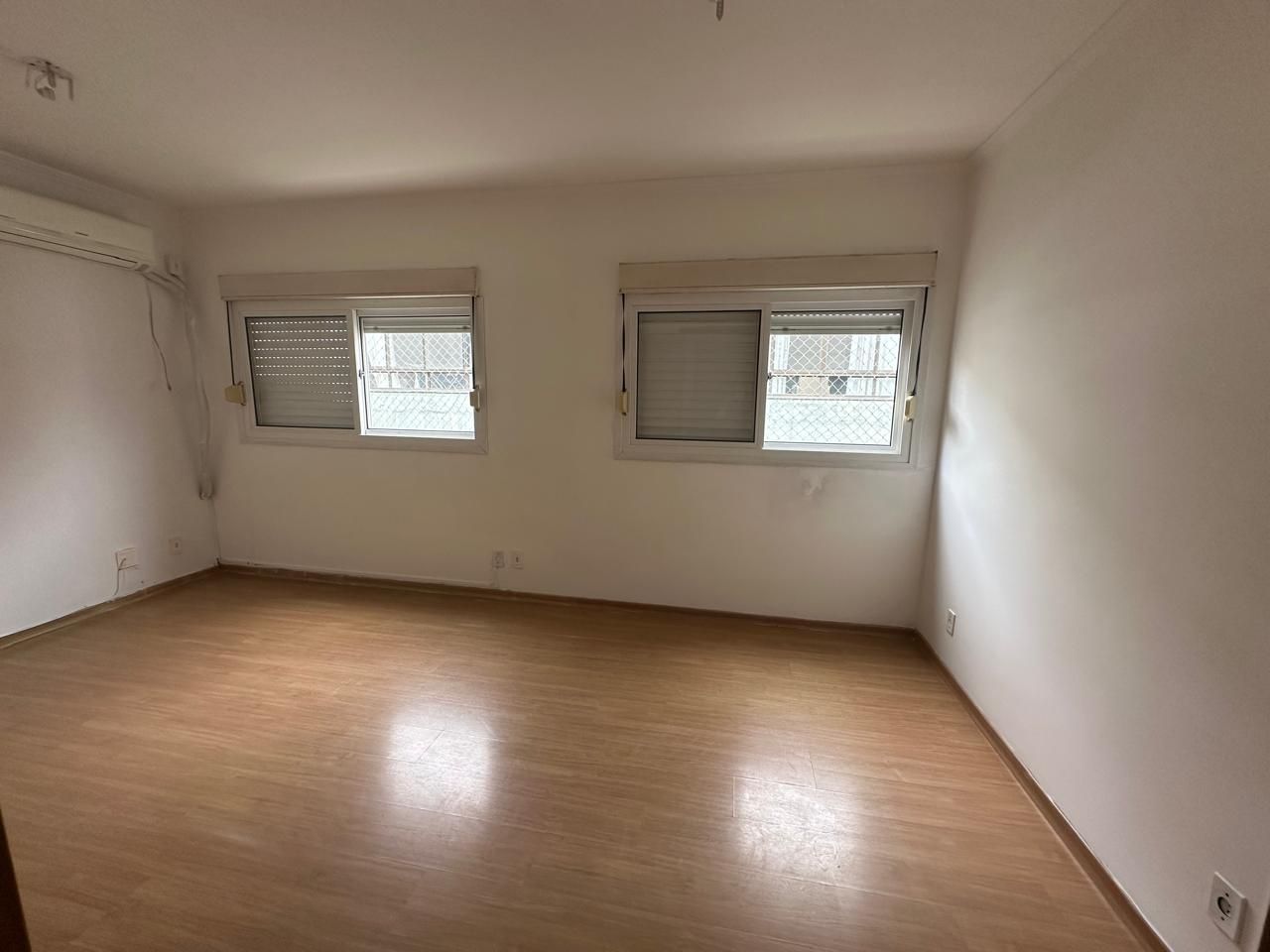 Apartamento à venda com 2 quartos, 68m² - Foto 7