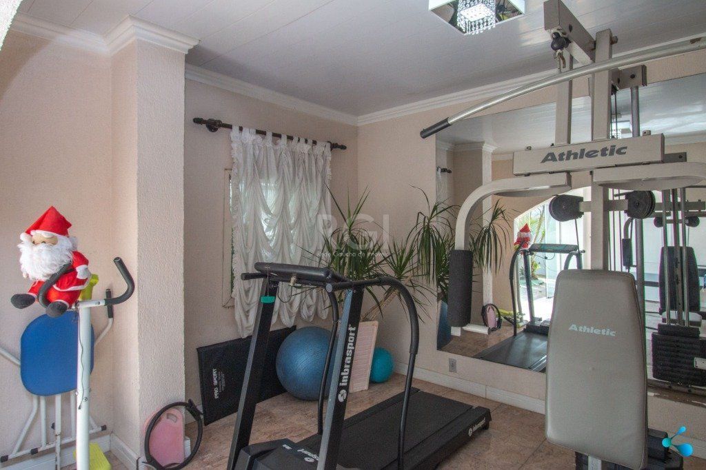Casa à venda com 3 quartos, 240m² - Foto 59