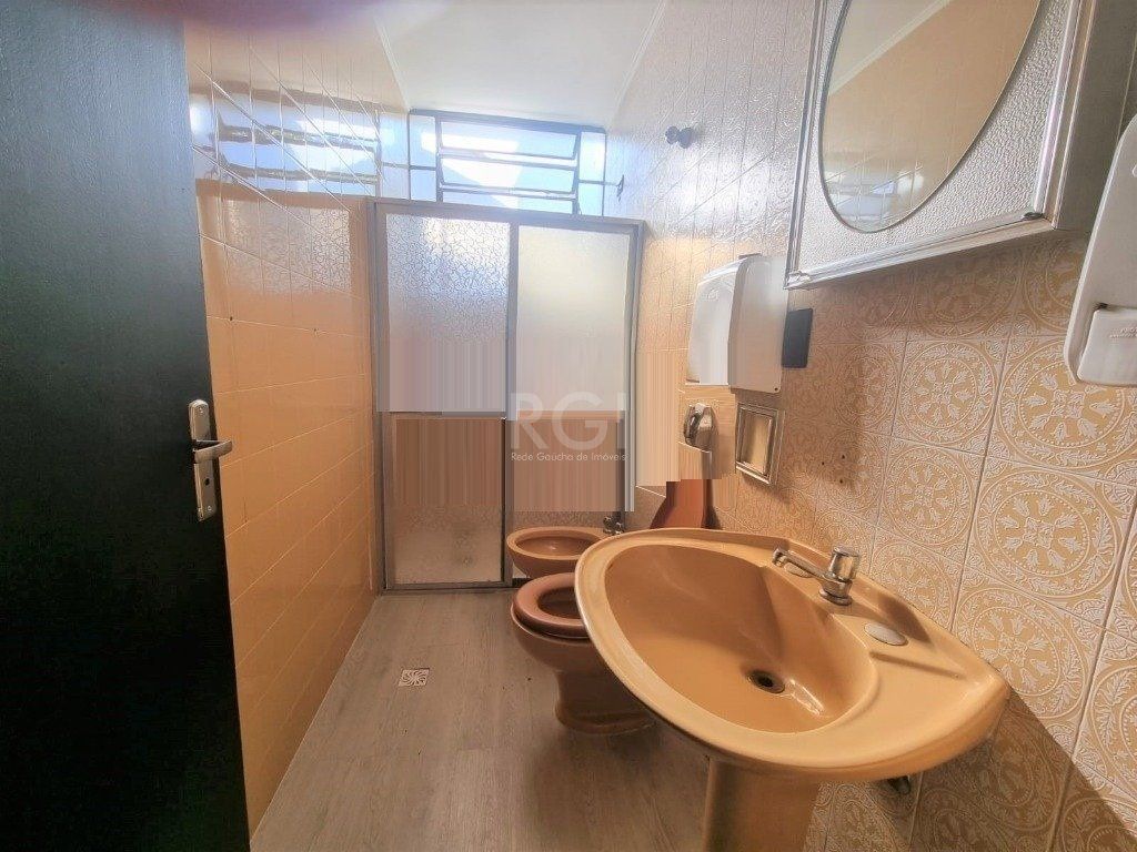 Casa à venda com 4 quartos, 301m² - Foto 26