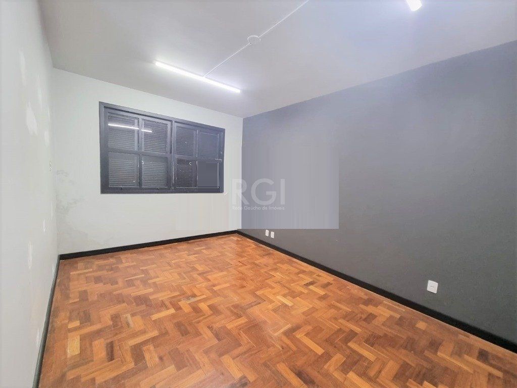 Casa à venda com 4 quartos, 301m² - Foto 21