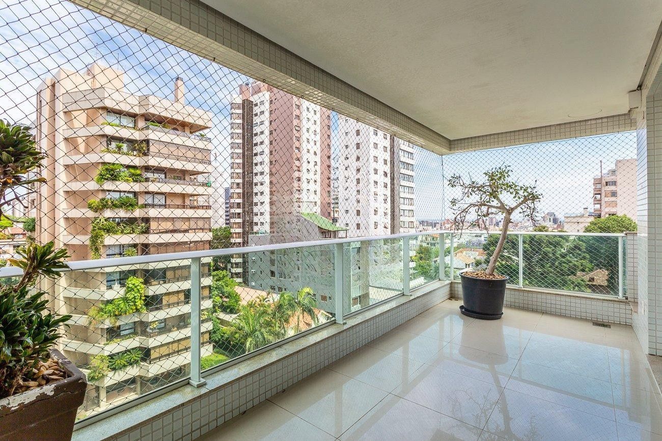 Apartamento, 3 suítes, à venda, 202 m², Auxiliadora - Porto Alegre — foto 2