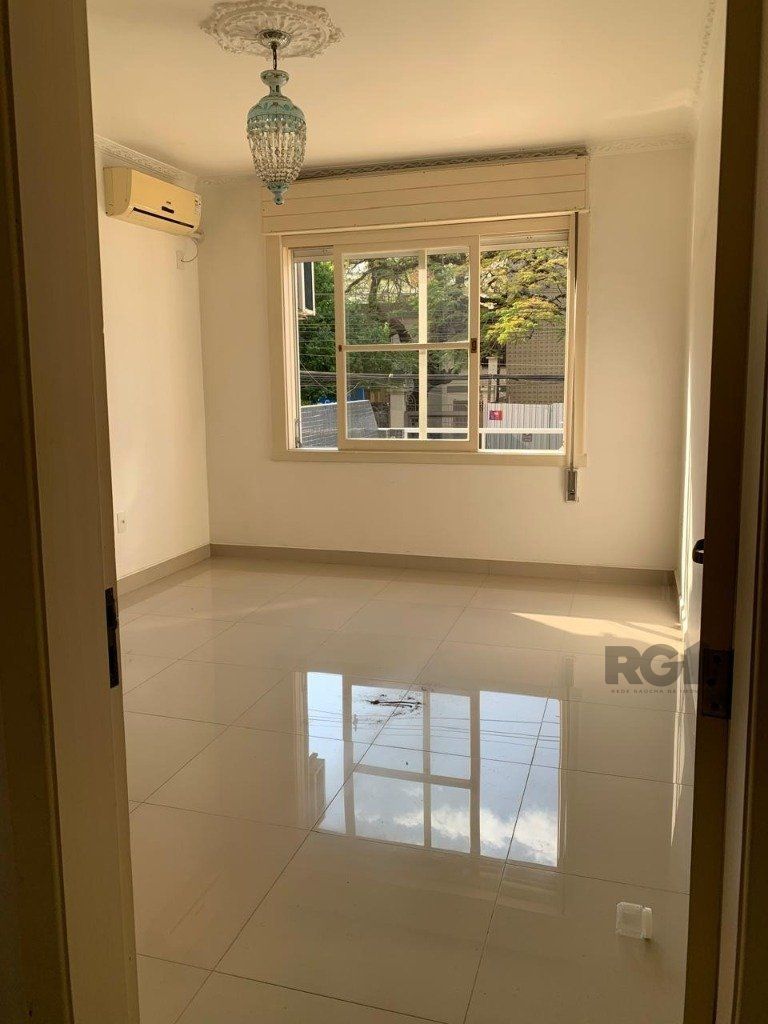 Apartamento à venda com 3 quartos, 194m² - Foto 1