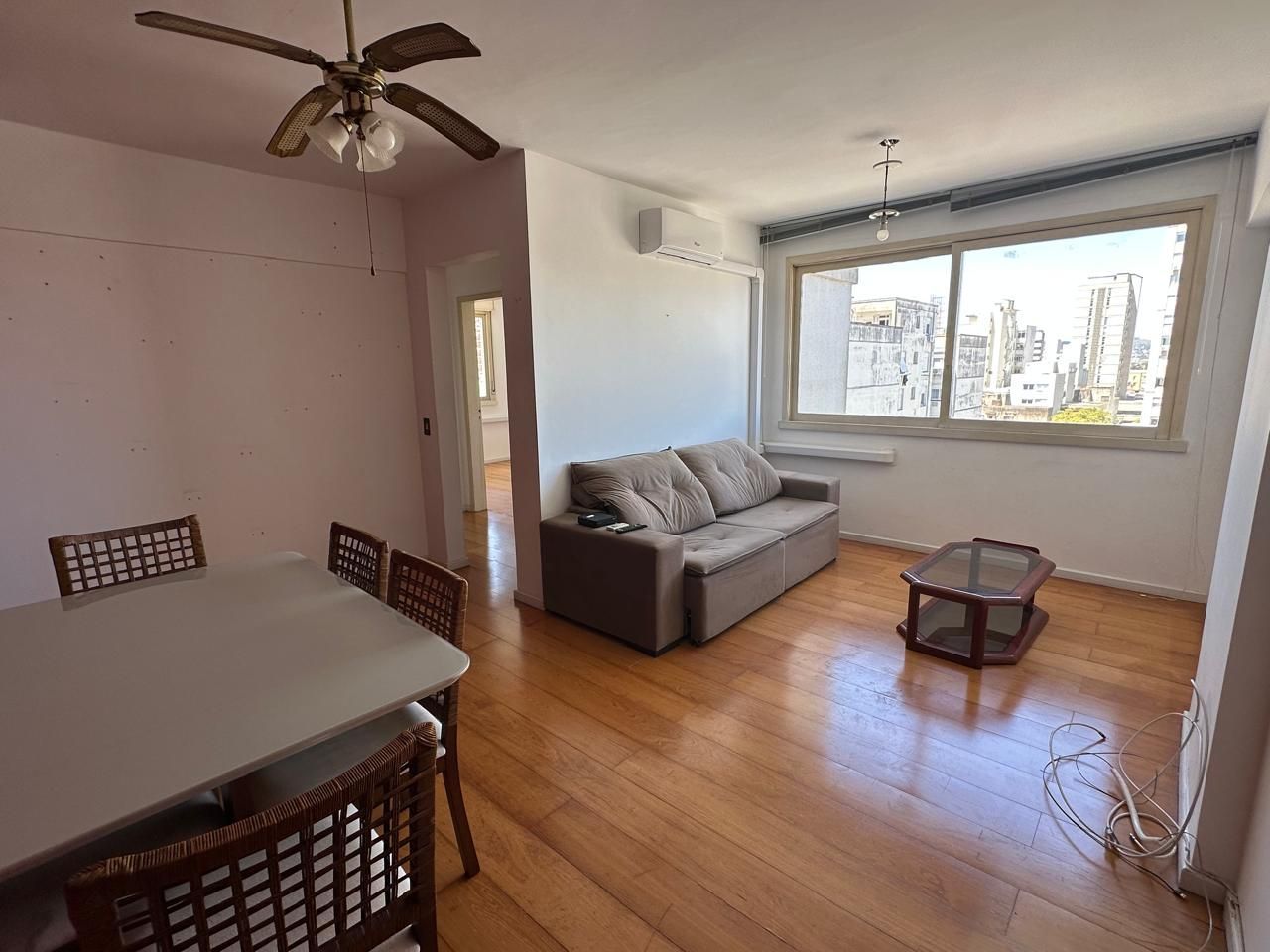 Vende-se apartamento com 2 quartos,68 m² e 1 vaga – Centro Histórico