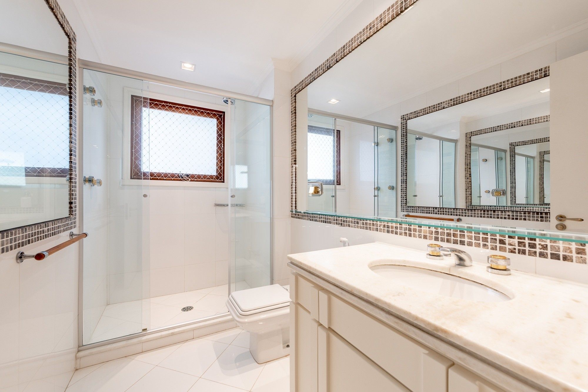 Apartamento à venda com 3 quartos, 309m² - Foto 23