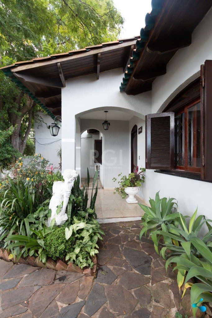 Casa à venda com 3 quartos, 240m² - Foto 47