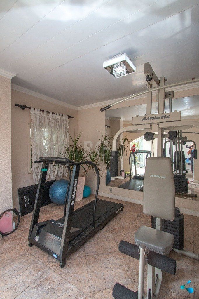Casa à venda com 3 quartos, 240m² - Foto 58