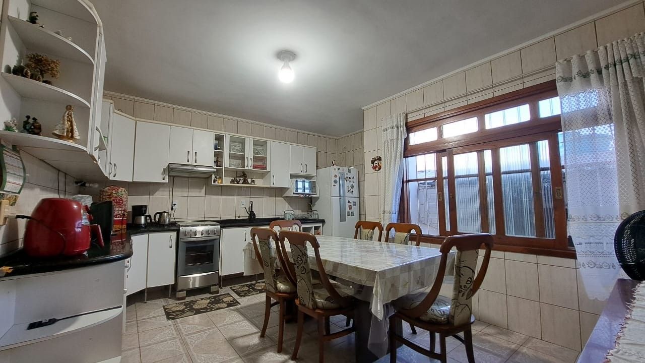 Casa, 4 quartos, 280 m² - Foto 5