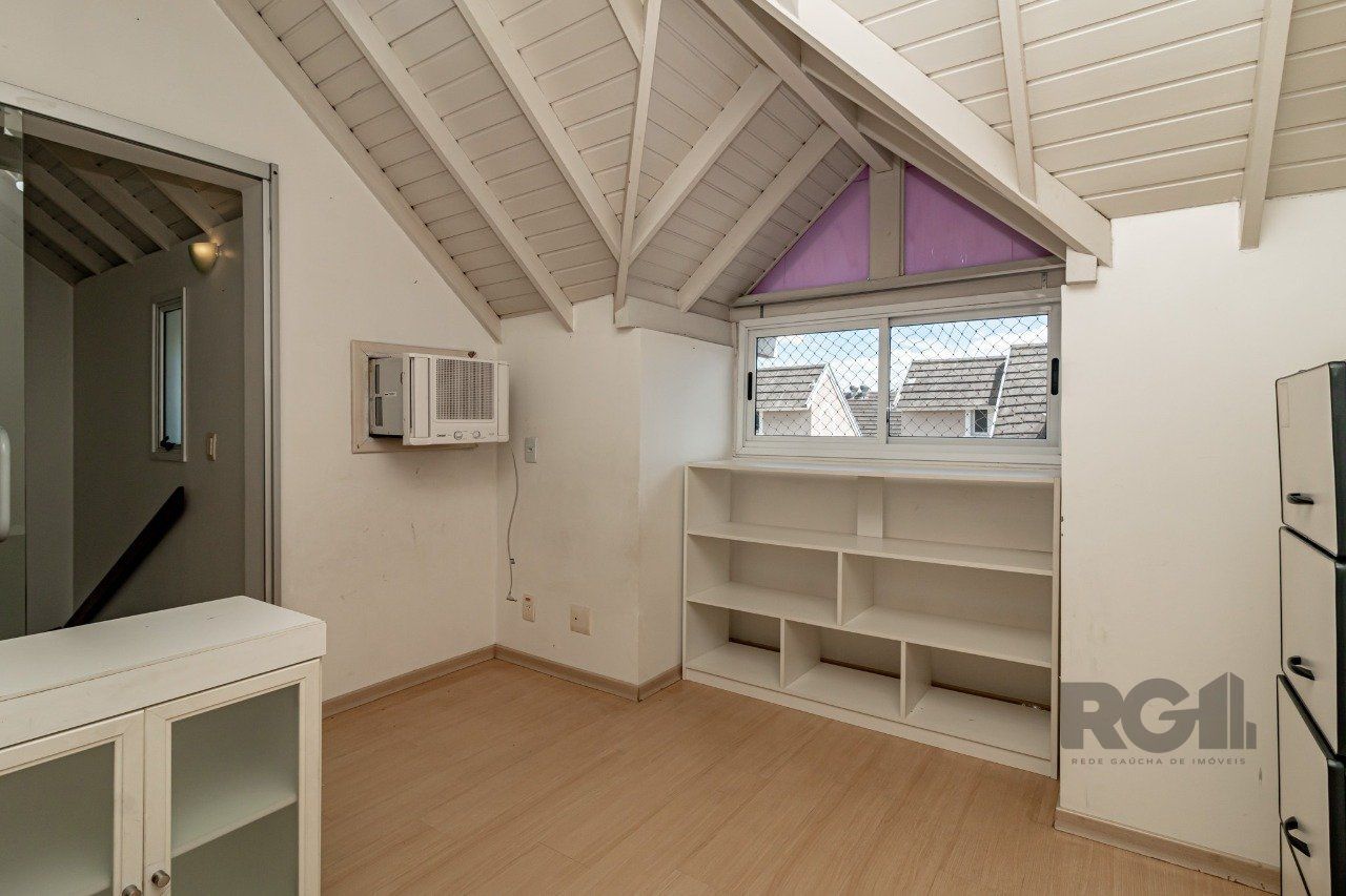 Casa de Condomínio à venda com 3 quartos, 207m² - Foto 39