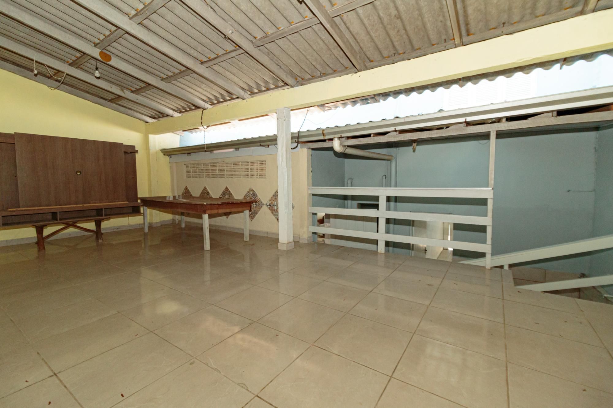 Casa à venda com 2 quartos, 158m² - Foto 8