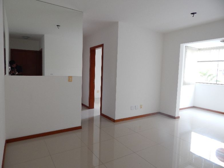 Apartamento 2 dormitórios no bairro Jardim Itu