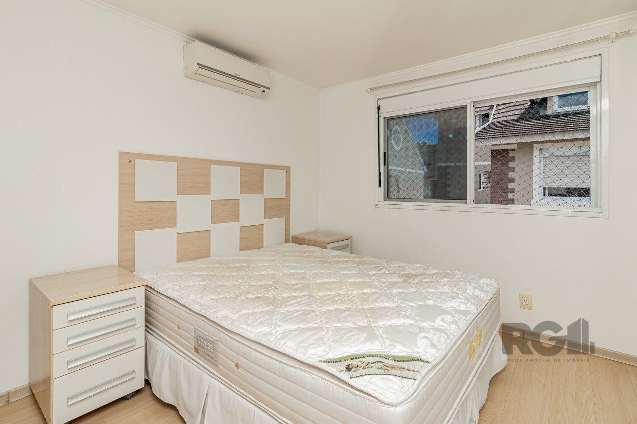 Casa de Condomínio à venda com 3 quartos, 207m² - Foto 17