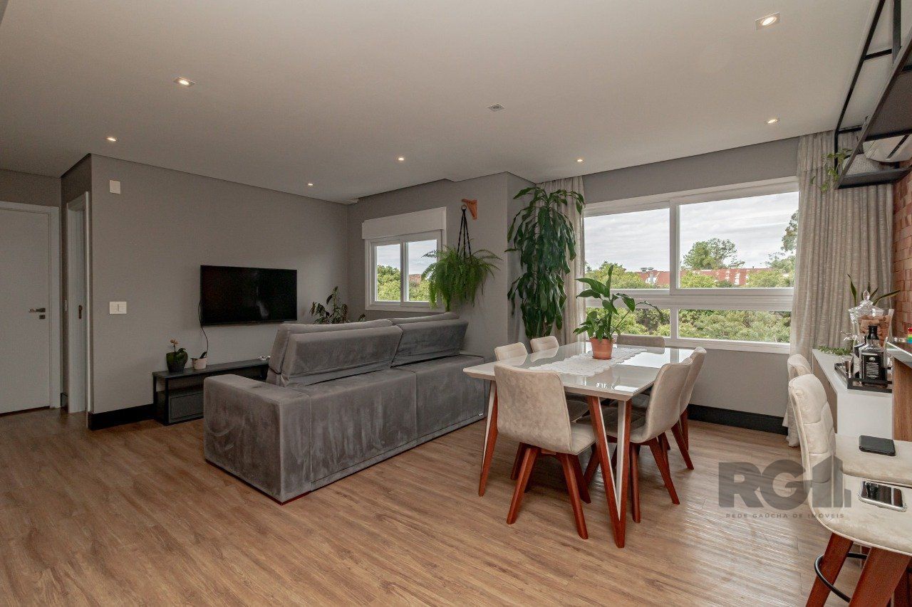 Apartamento à venda com 3 quartos, 76m² - Foto 3
