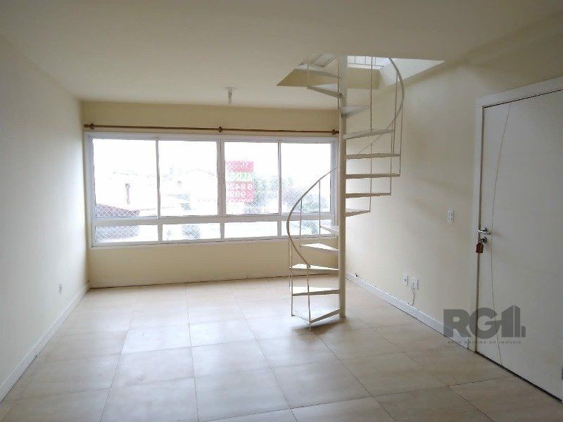 Duplex 2 Dormitório(s) Bairro Jardim Sabará