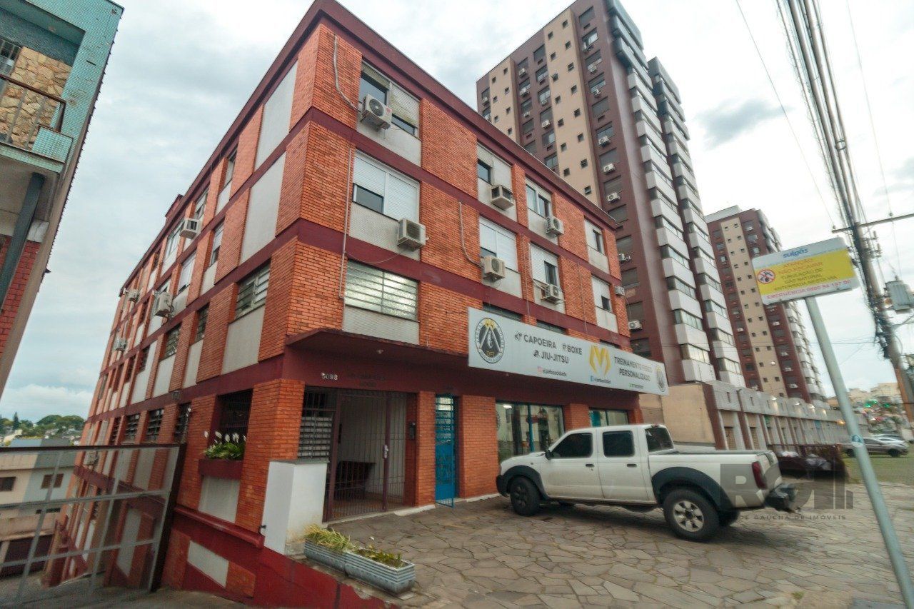 Apartamento 2 dormitórios no bairro Petrópolis