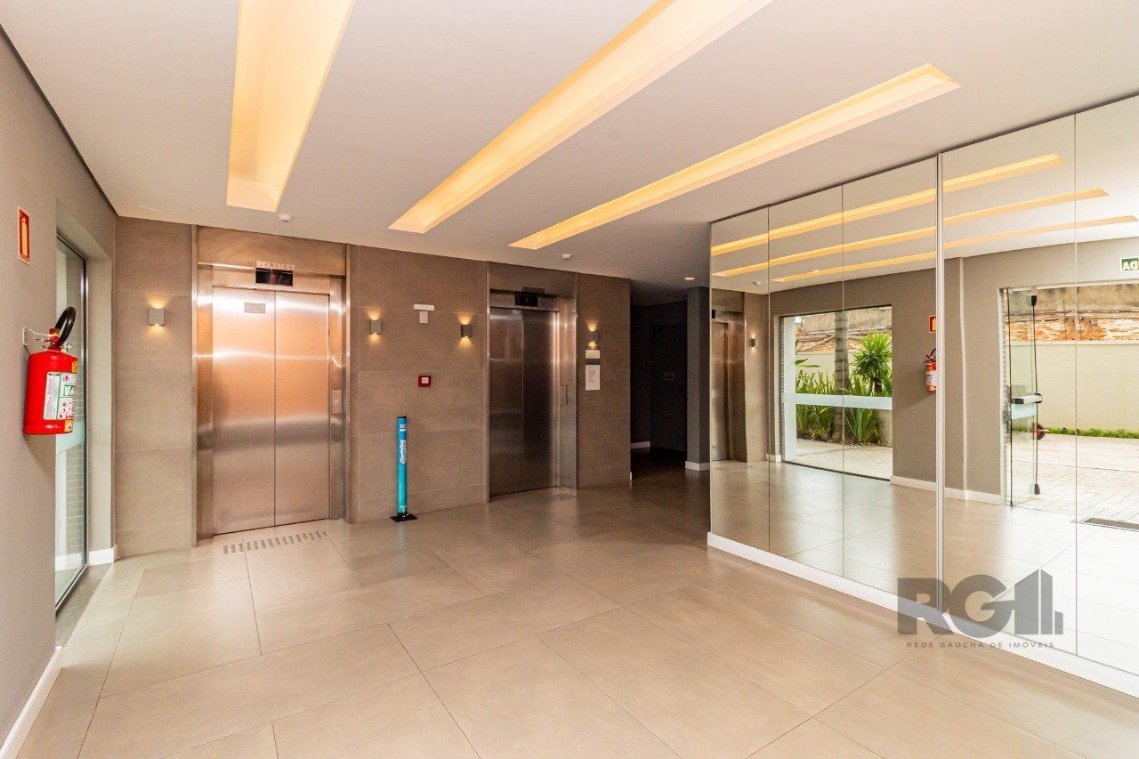 Apartamento à venda com 3 quartos, 76m² - Foto 47