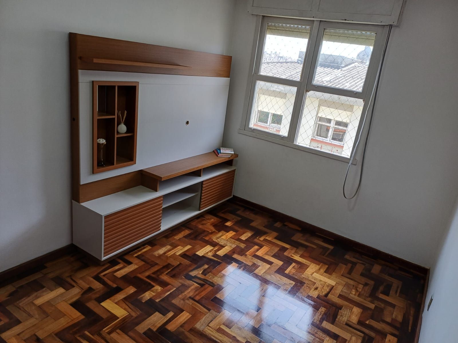 Apartamento 2 dormitórios no bairro Vila Ipiranga