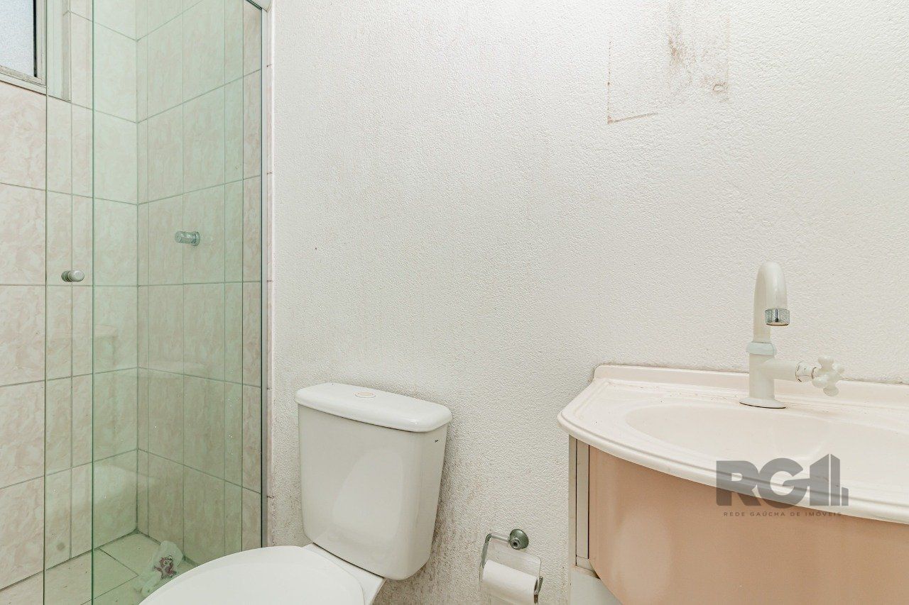 Casa de Condomínio à venda com 3 quartos, 207m² - Foto 29