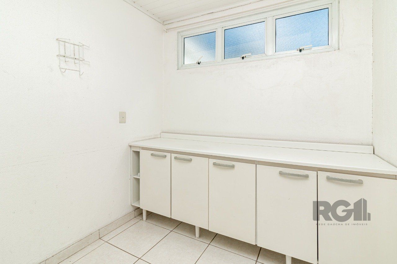 Casa de Condomínio à venda com 3 quartos, 207m² - Foto 34