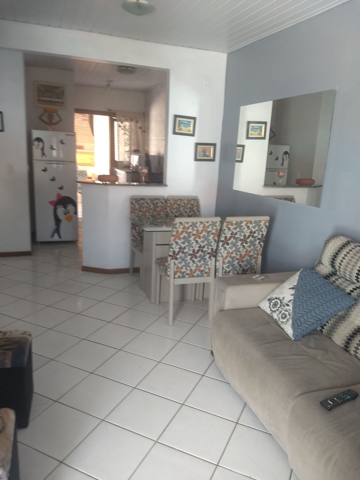 Casa à venda com 2 quartos, 51m² - Foto 3