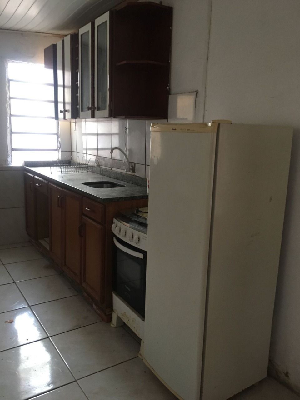 Casa à venda com 2 quartos, 53m² - Foto 2