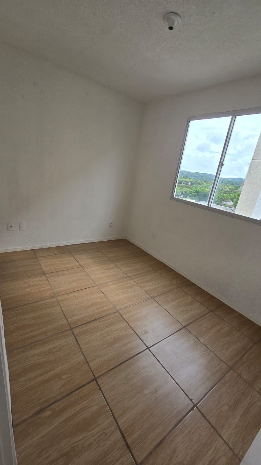 Apartamento térreo no bairro Restinga - 2 dormitórios - 1 vaga