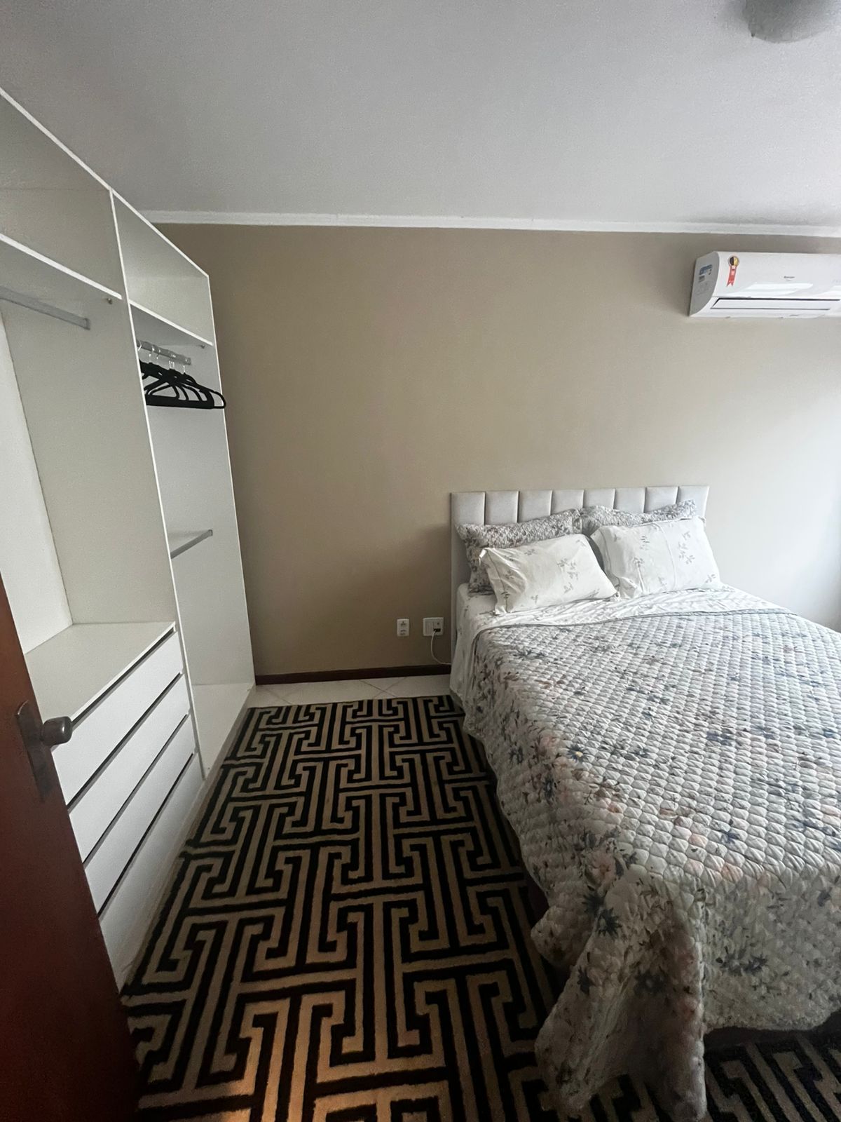 Apartamento à venda com 2 quartos, 73m² - Foto 10