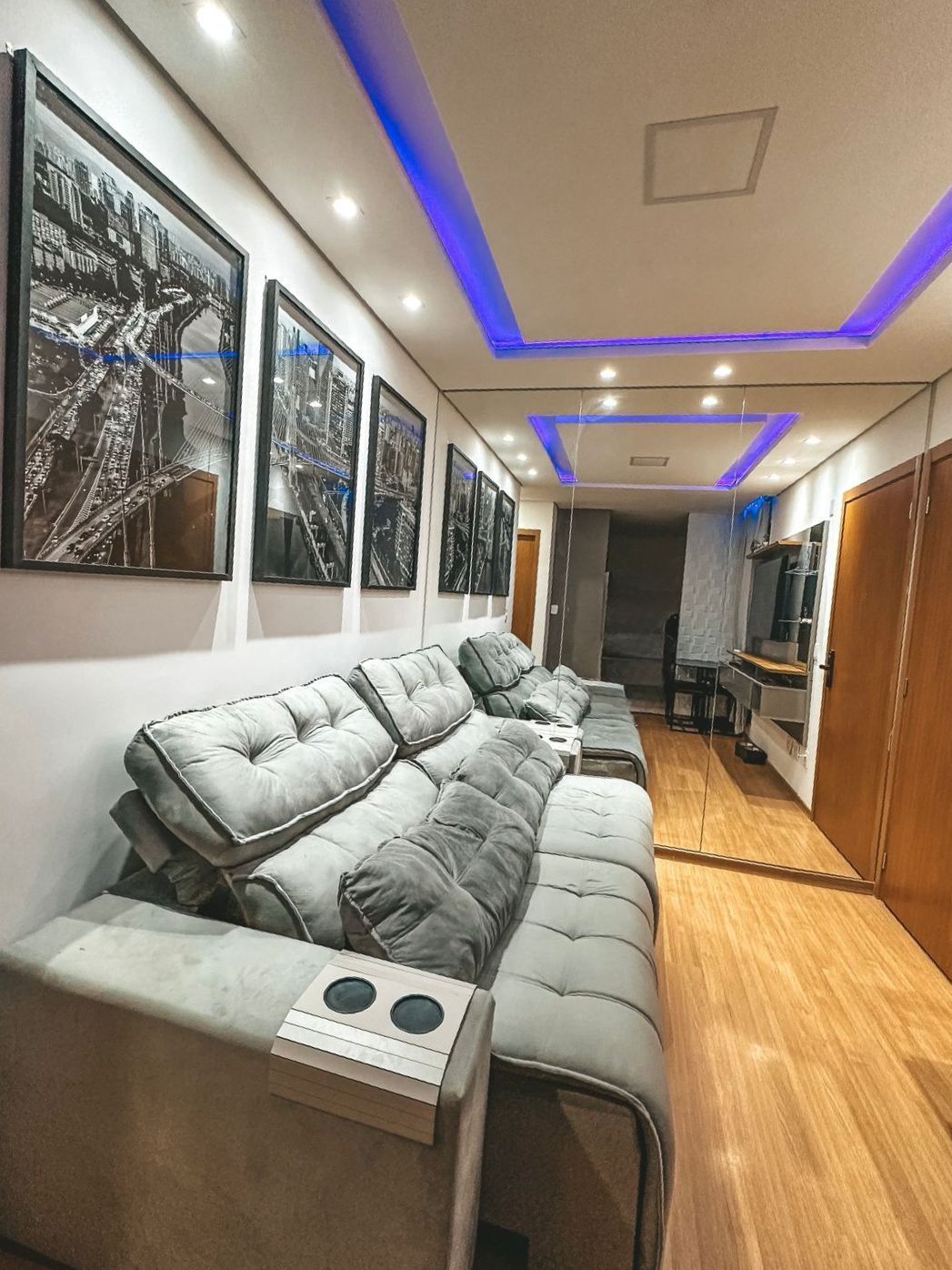 Apartamento no bairro Mario Quintana / Av. Protasio Alves - 2 dormitórios - 1 vaga