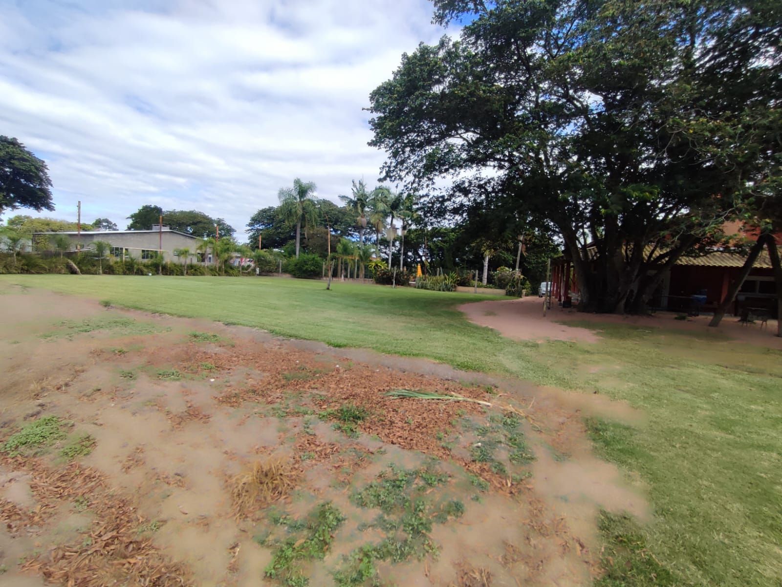 Sítio à venda com 3 quartos, 213m² - Foto 40