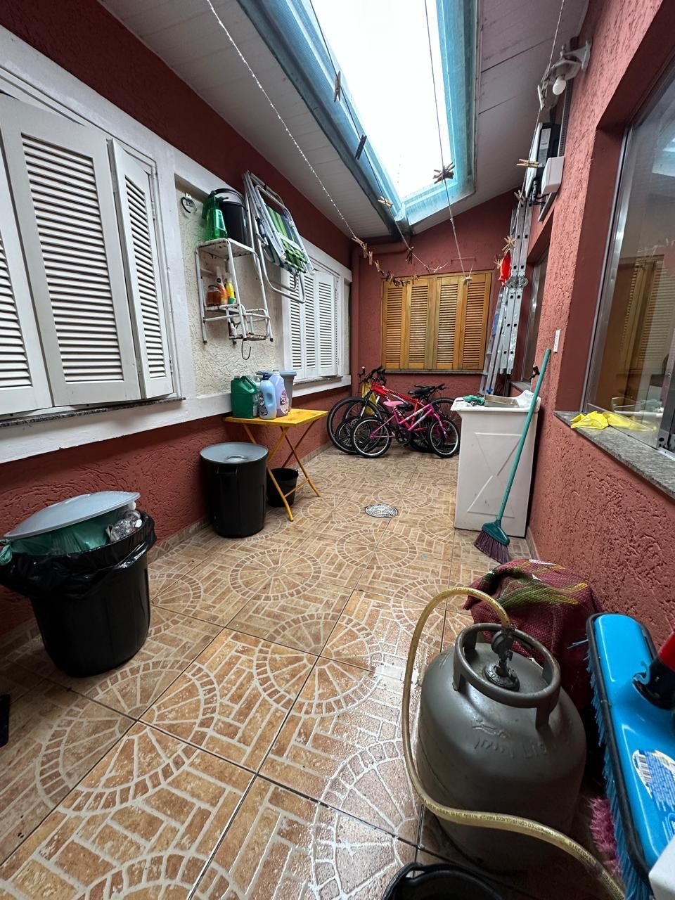 Casa à venda com 4 quartos, 190m² - Foto 26