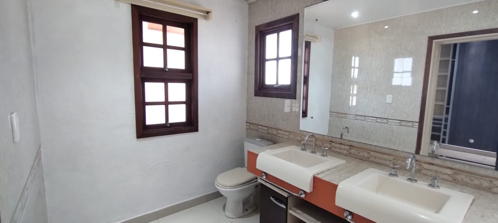 Casa, 4 quartos, 250 m² - Foto 18