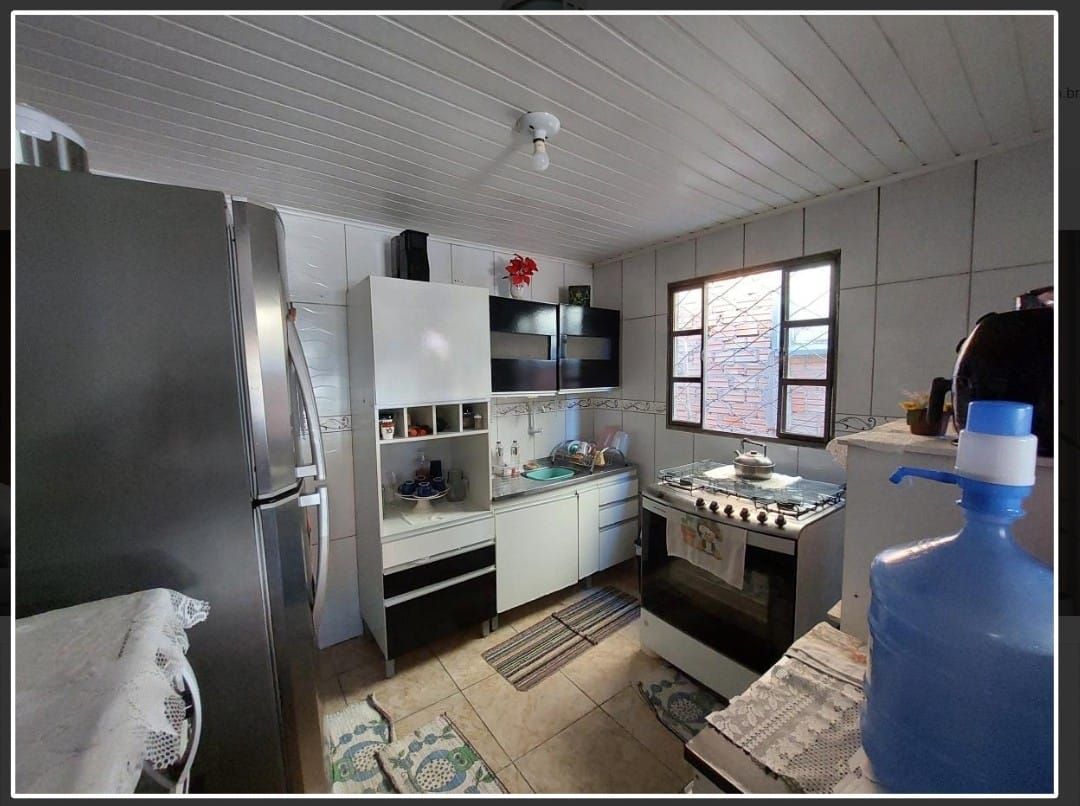 Casa à venda com 2 quartos, 63m² - Foto 3