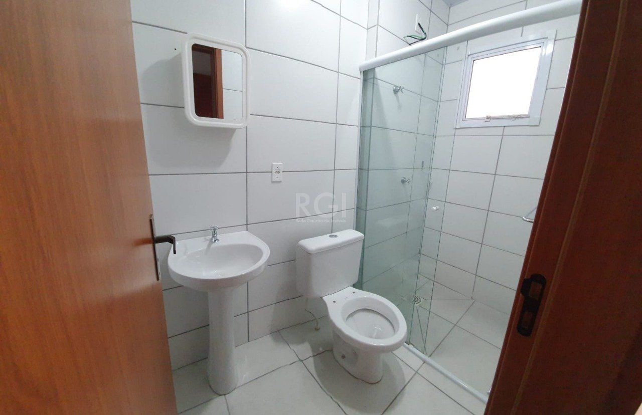 Casa à venda com 2 quartos, 40m² - Foto 14