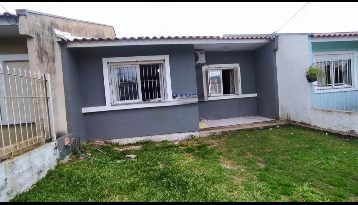 Casa de 3 Dormitórios no Loteamento Moradas do sul Bairro Hípica