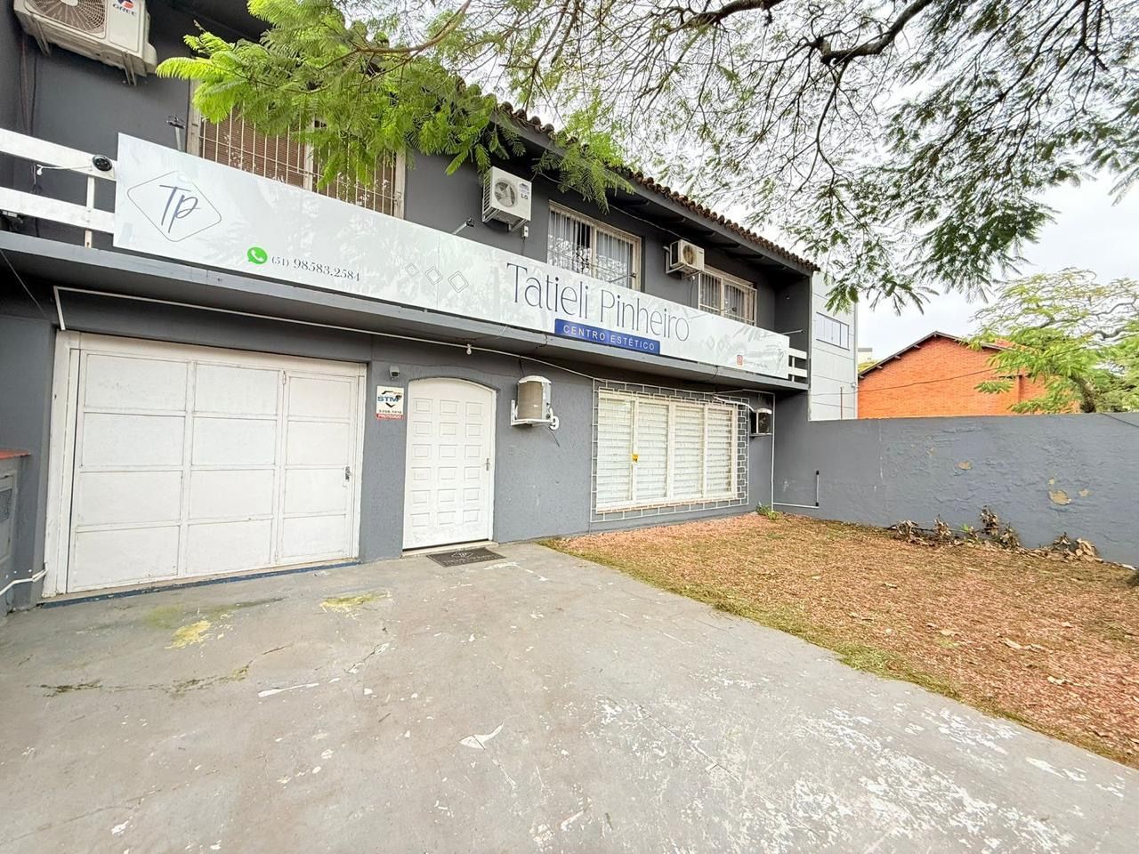 Ponto Comercial, 5 dormitórios no bairro Vila Assunção em Porto Alegre para Comprar