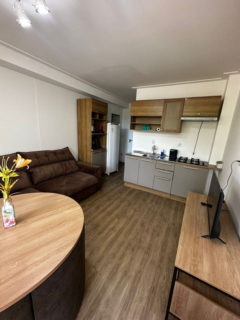 Casa à venda com 3 quartos, 240m² - Foto 5