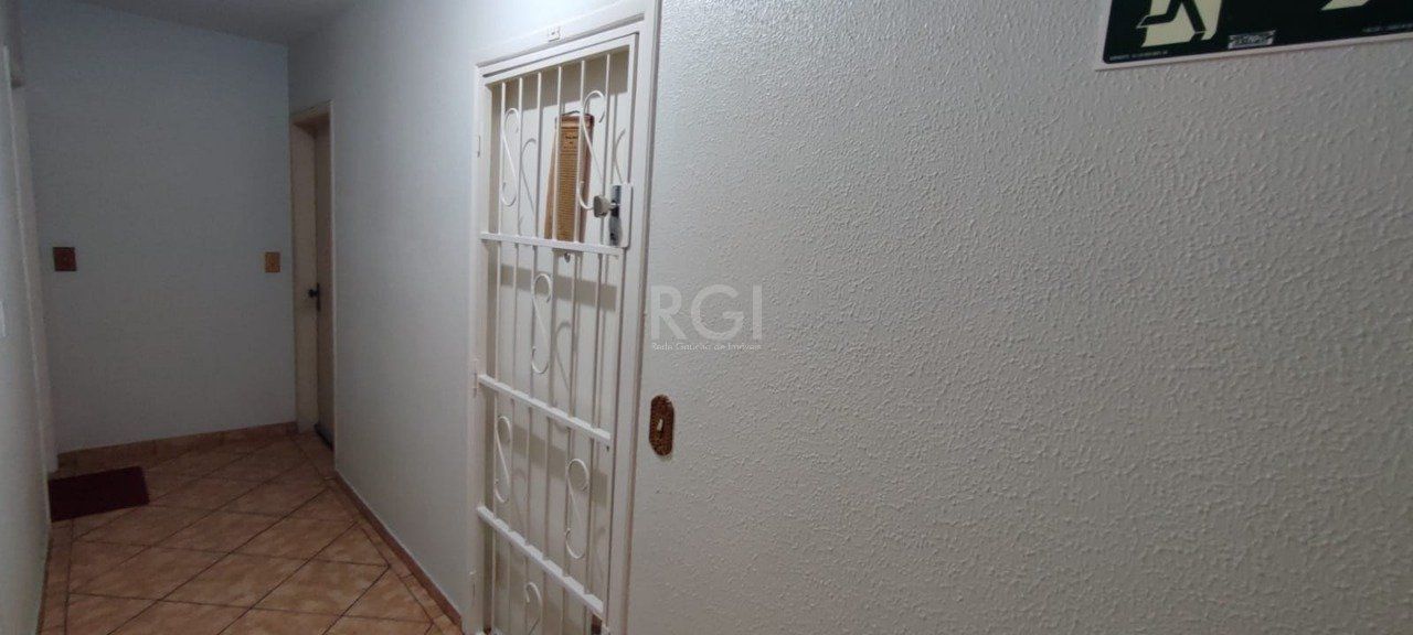 Apartamento à venda com 1 quarto, 45m² - Foto 11