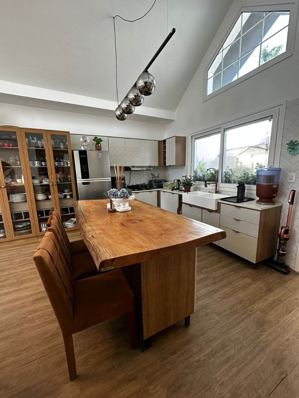 Casa, 3 quartos, 241 m² - Foto 4