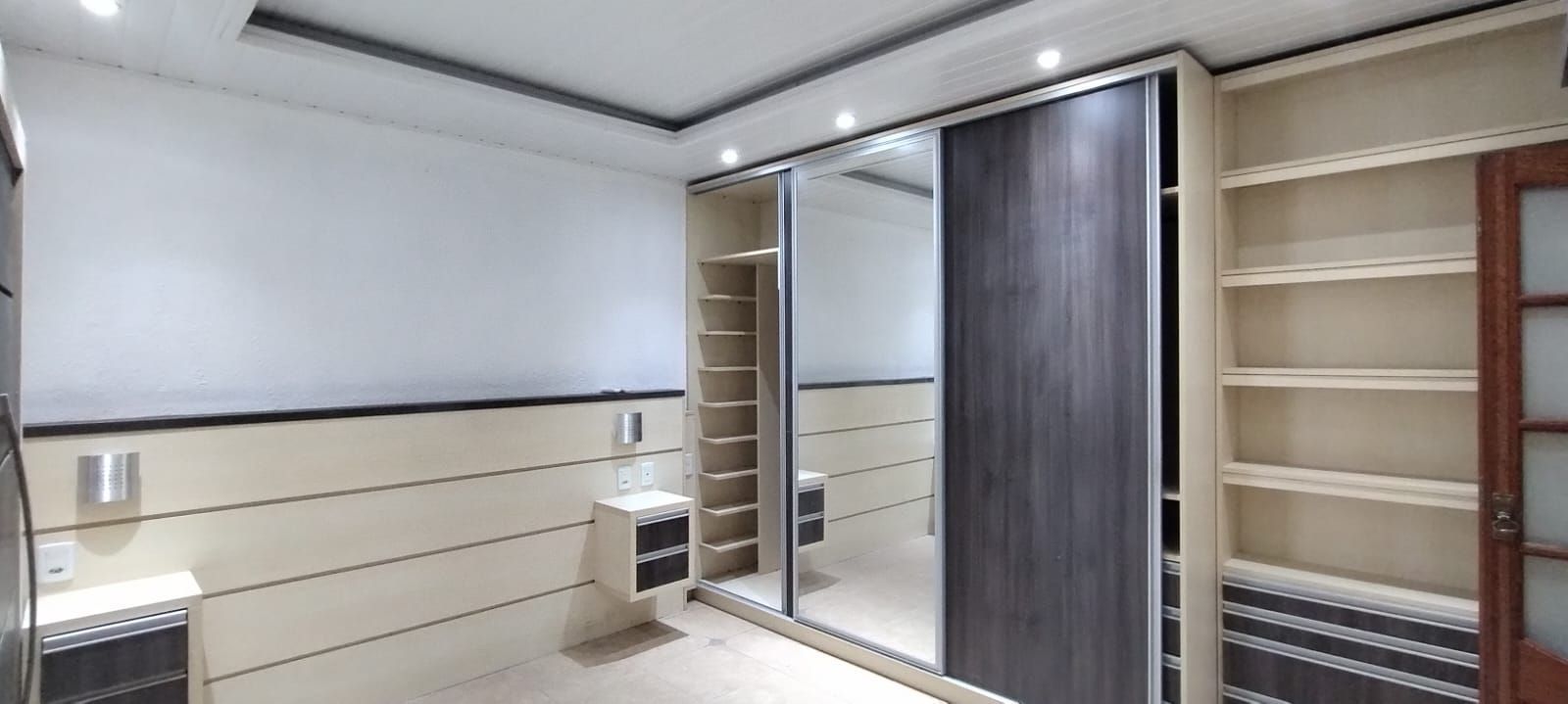 Casa, 4 quartos, 250 m² - Foto 19