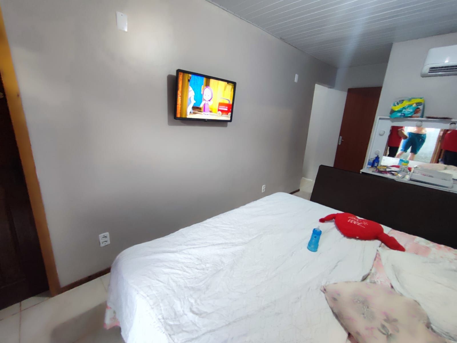 Casa à venda com 2 quartos, 90m² - Foto 12