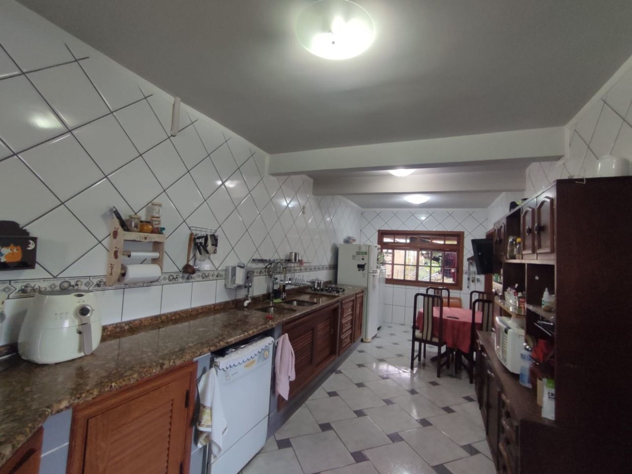 Sobrado, 3 quartos, 411 m² - Foto 4