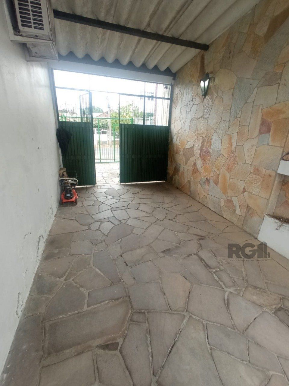 Casa à venda com 3 quartos, 272m² - Foto 31