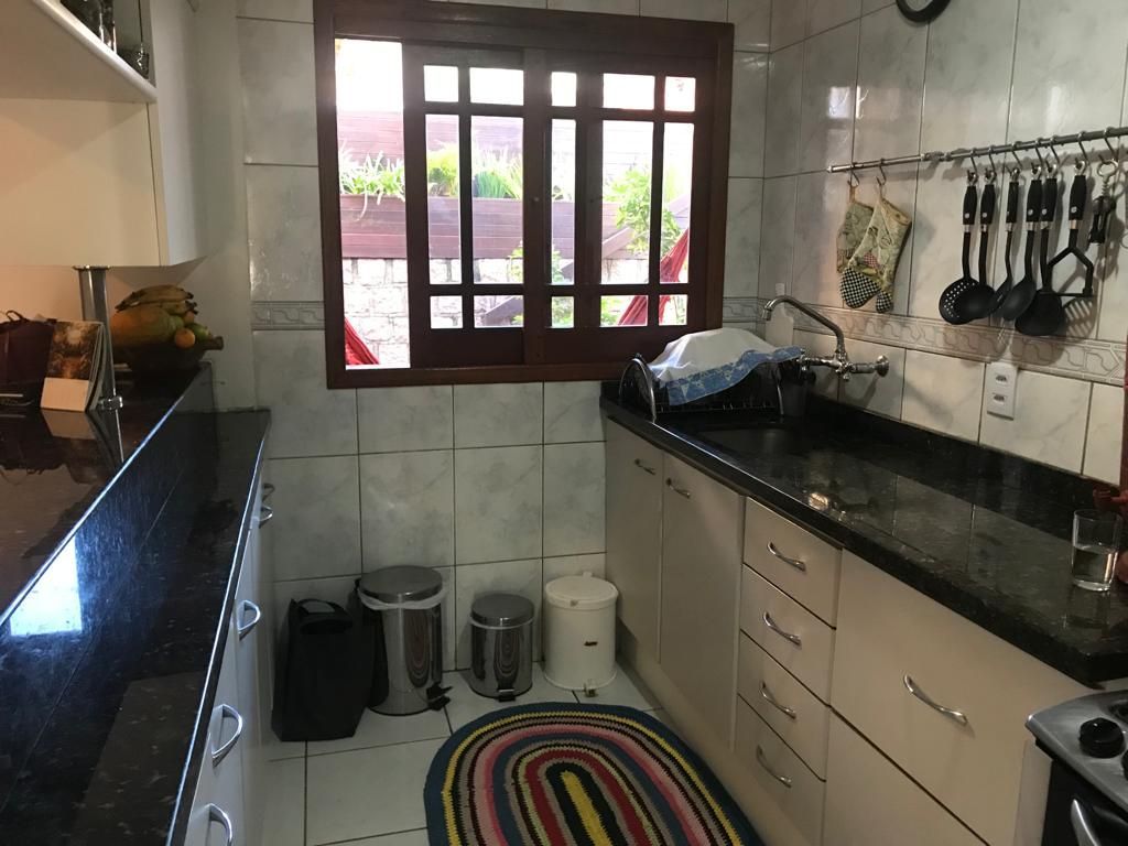 Casa à venda com 3 quartos, 300m² - Foto 31